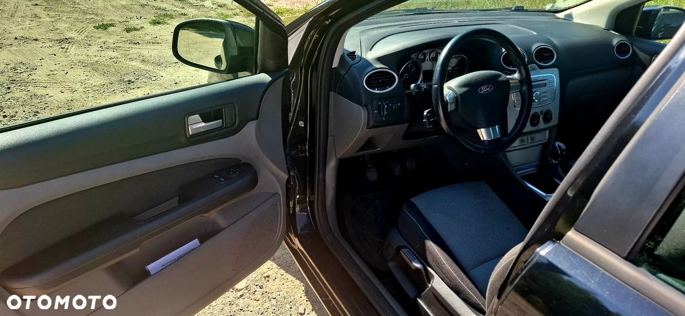 Ford Focus - 12