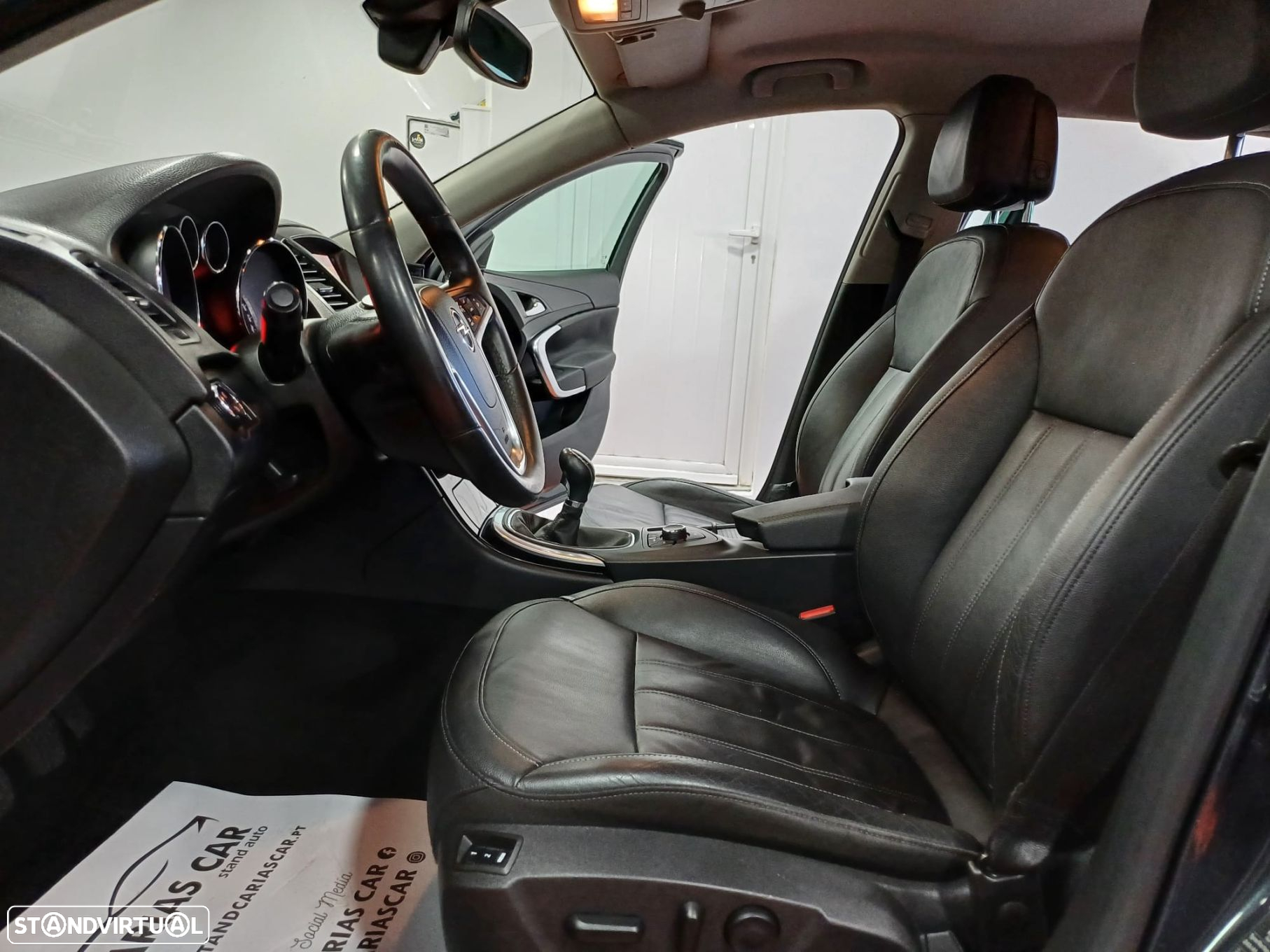Opel Insignia Sports Tourer 2.0 CDTi Cosmo ecoFLEX - 10