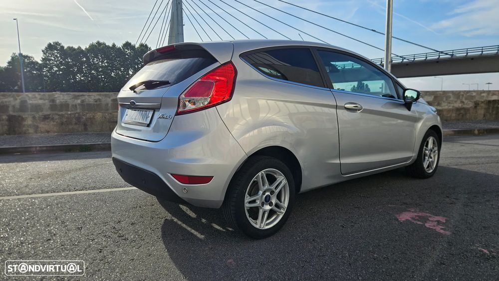Ford Fiesta 1.6 TDCI Individual - 4