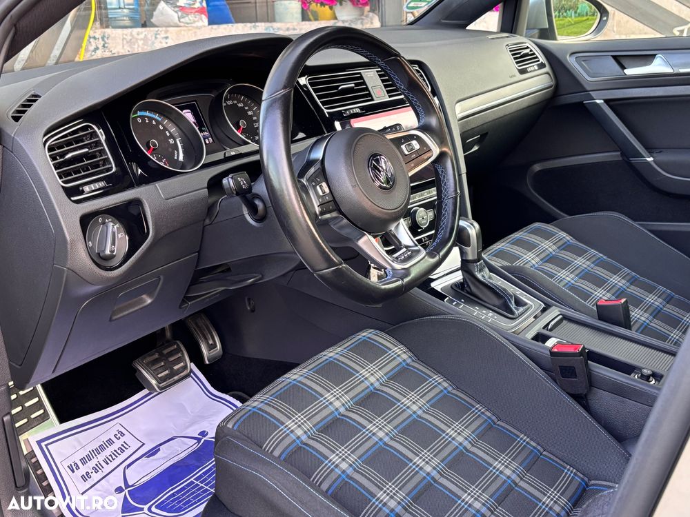 Volkswagen Golf 1.4 GTE Plug-In-Hybrid DSG - 16