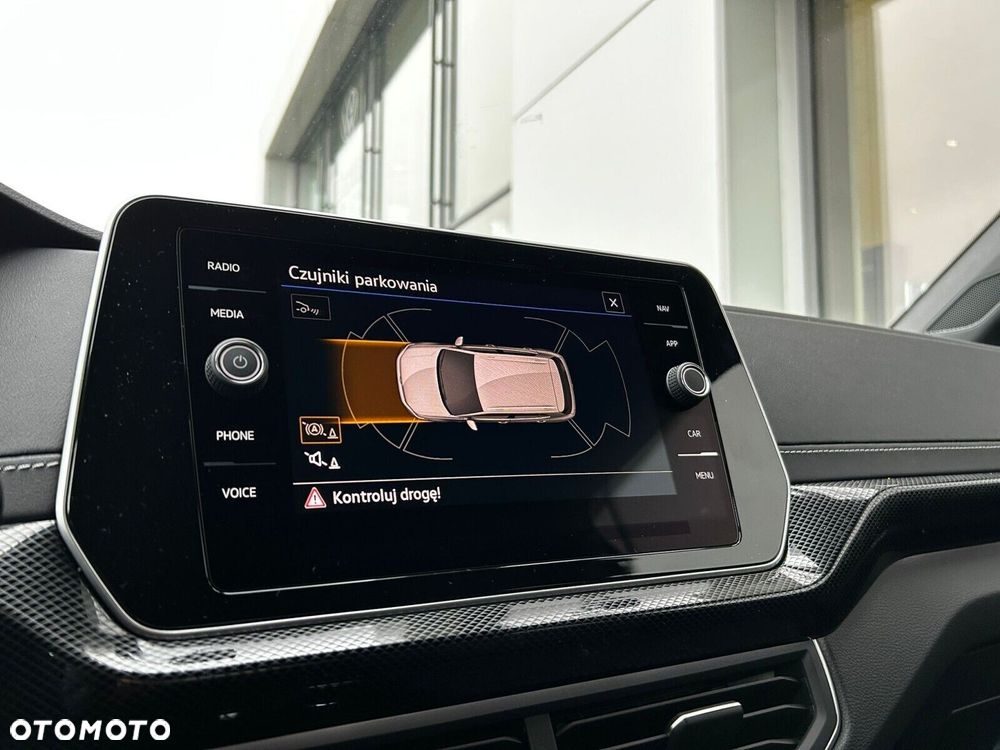 Volkswagen T-Cross - 15