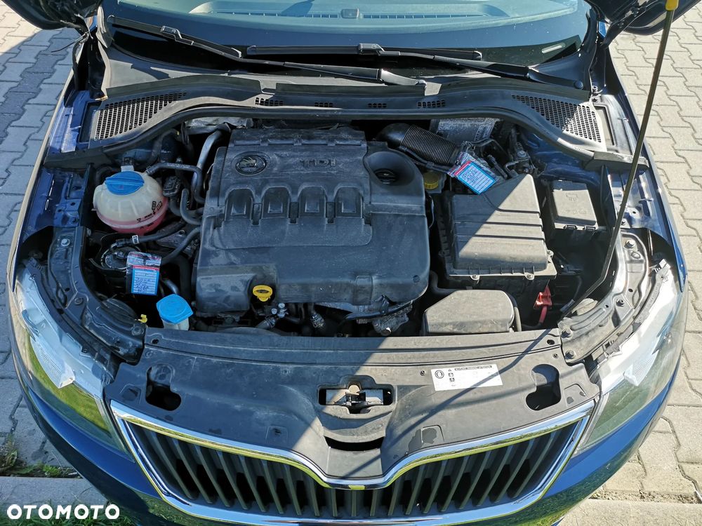 Skoda RAPID Spb 1.6 TDI DPF Emotion Plus - 17