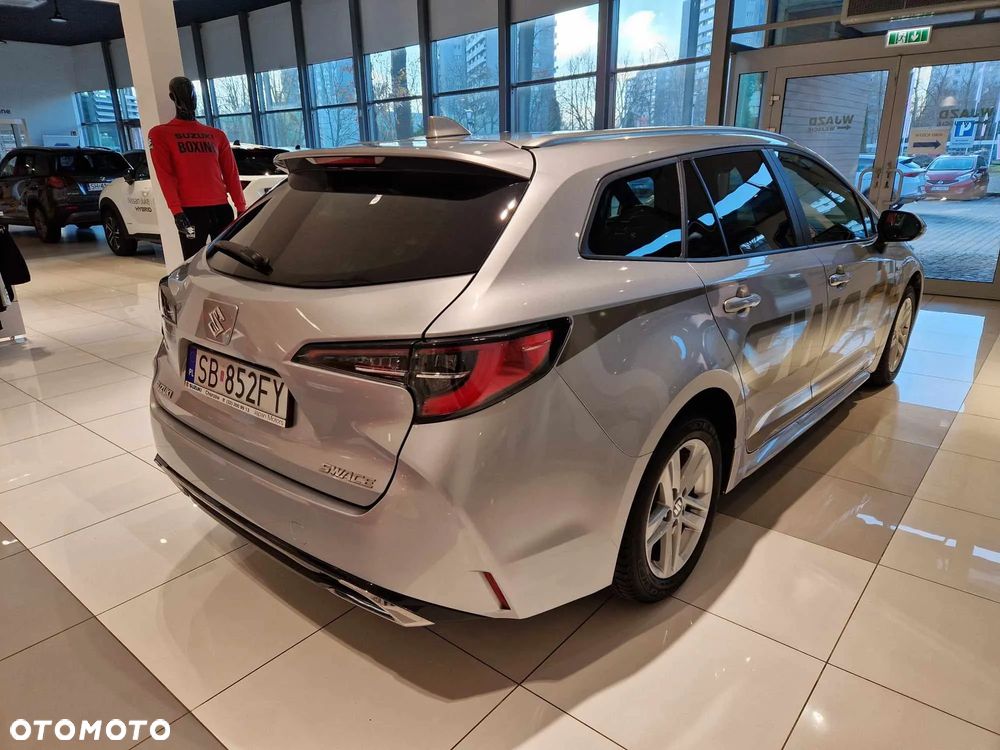 Suzuki Swace 1.8 Hybrid Premium Plus CVT - 4