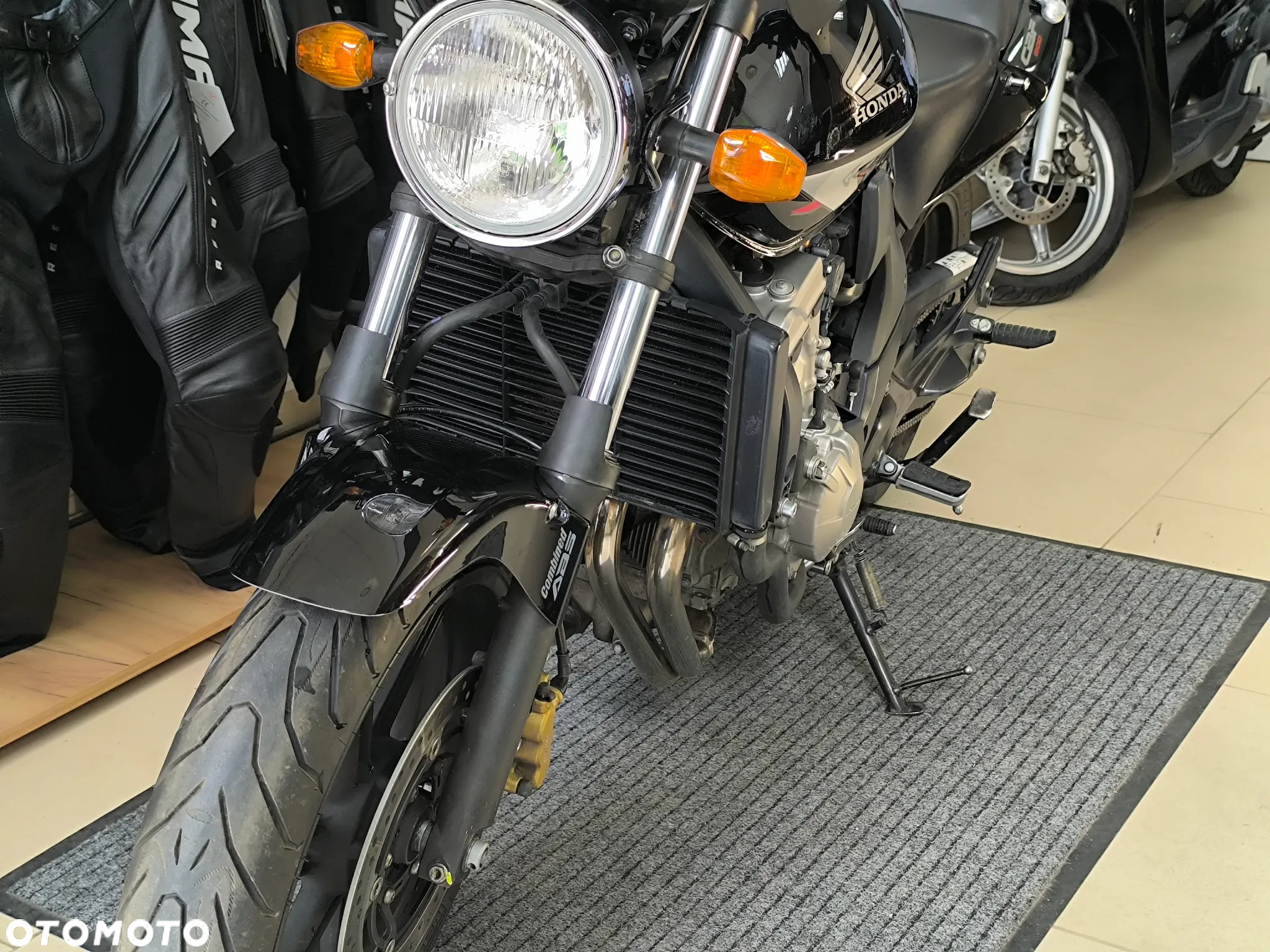Honda CBF - 20
