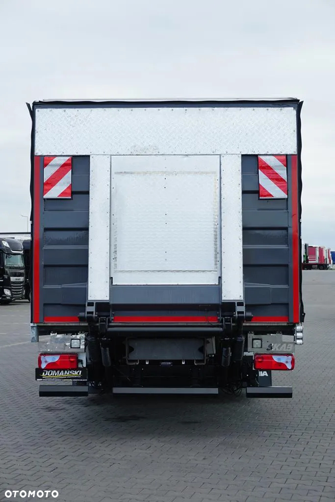 Scania P 320 / EURO 6 / KONTENER + WINDA / 22 PALETY / OŚ SKRĘTNA - 34