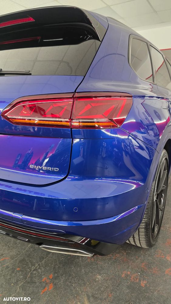 Volkswagen Touareg - 7