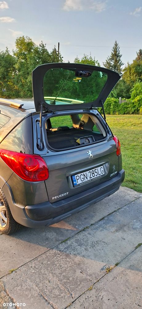 Peugeot 207 Outdoor 1.6 HDi - 11