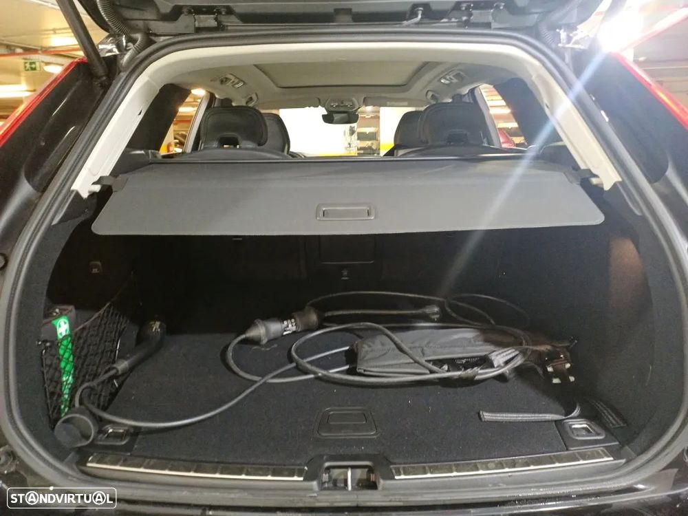 Volvo XC 60 2.0 T6 PHEV Plus Bright AWD - 12
