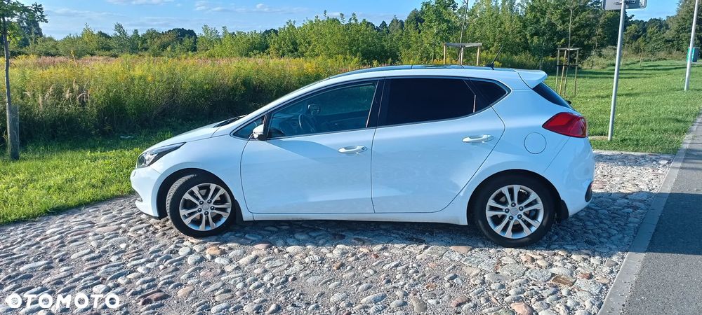 Kia Ceed 1.6 CRDi L - 1