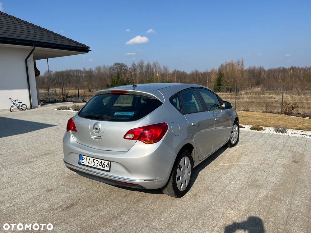 Opel Astra - 3