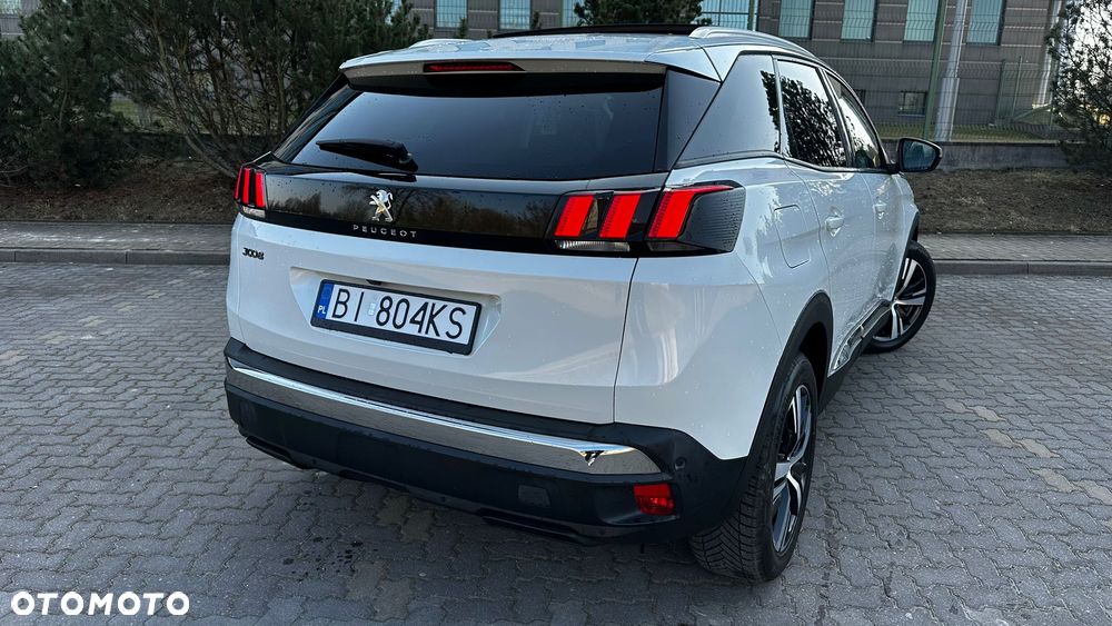 Peugeot 3008 1.2 PureTech GPF Allure S&S - 5