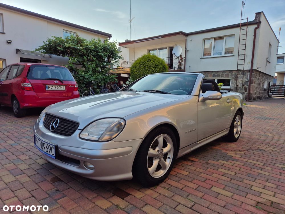Mercedes-Benz SLK - 22
