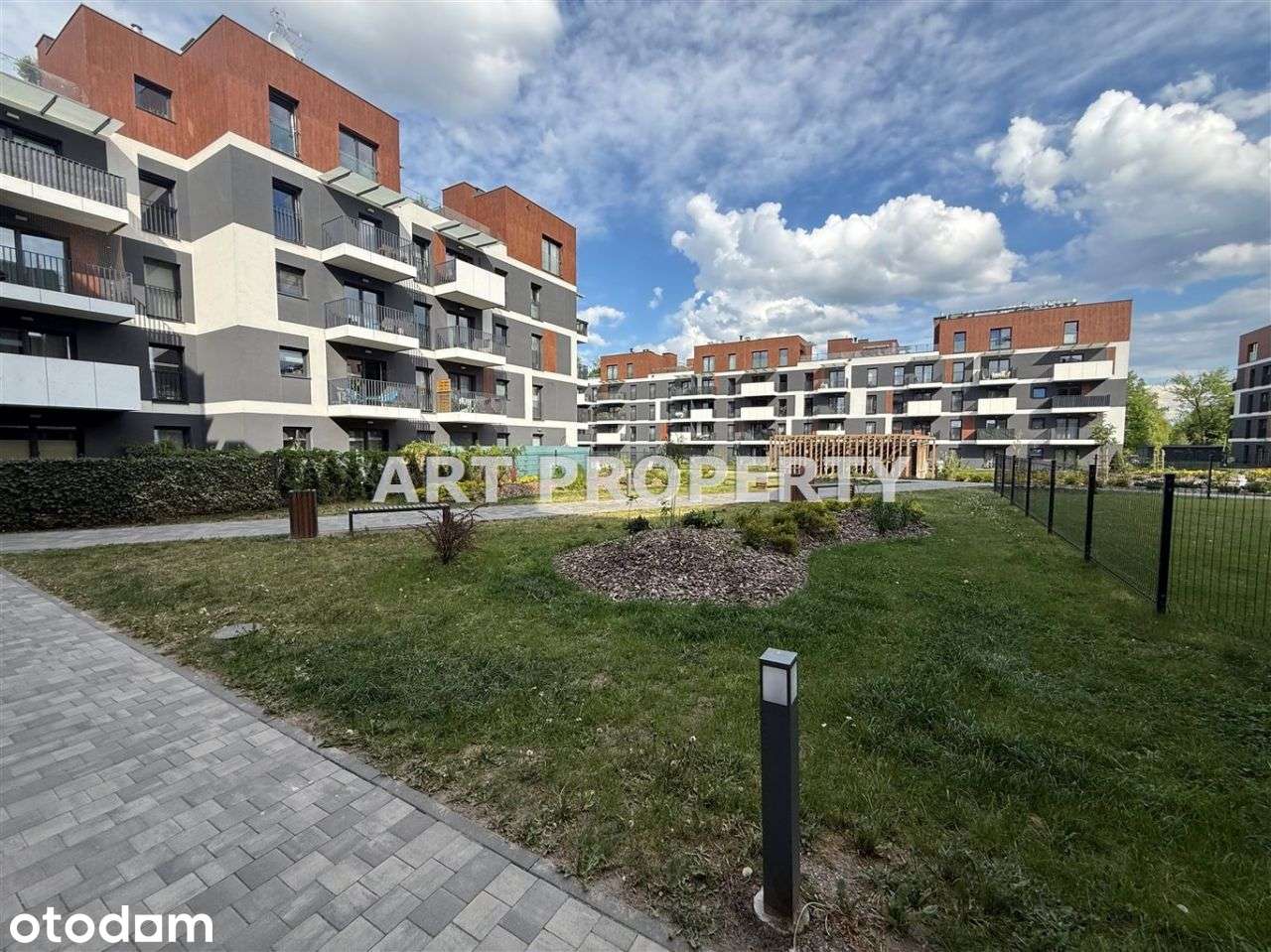 Ceglana Park! Miejsce garażowe, Pod klucz!Od zaraz