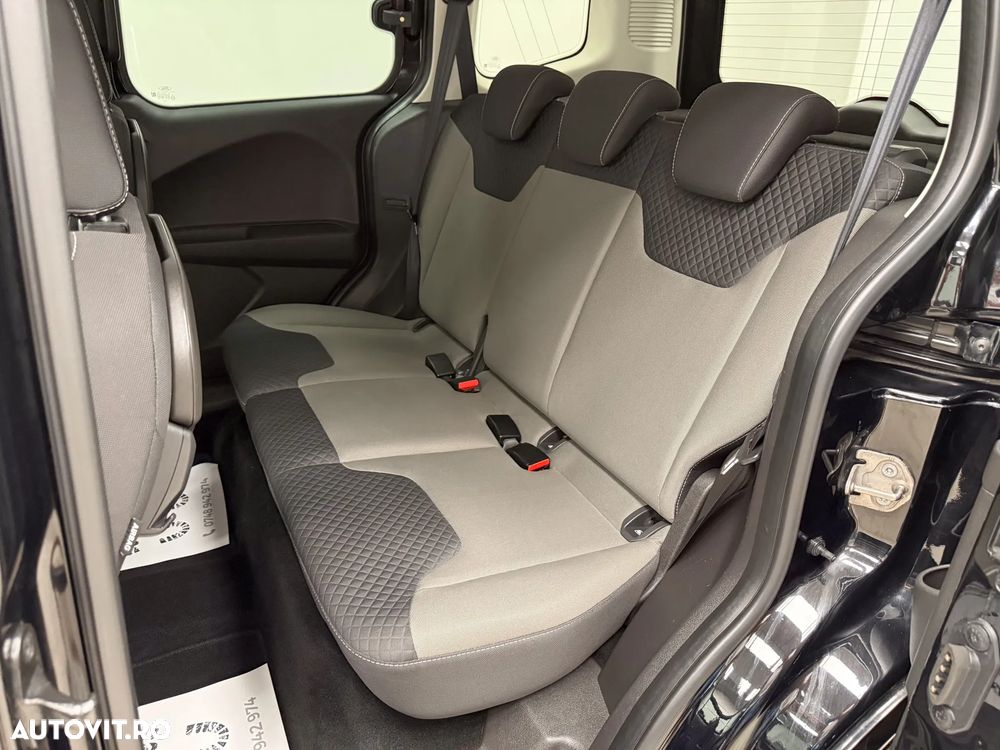 Ford Tourneo Courier 1.0 EcoBoost Titanium - 18