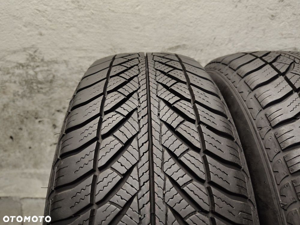 2X 205/60R16 92H Goodyear Ultragrip 8 Performance 6,5mm Opony Zimowe - 4