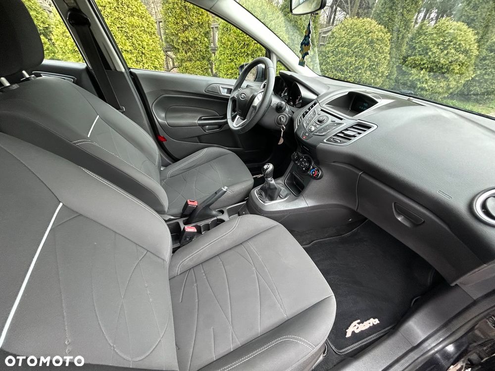 Ford Fiesta 1.25 Champions Edition - 8