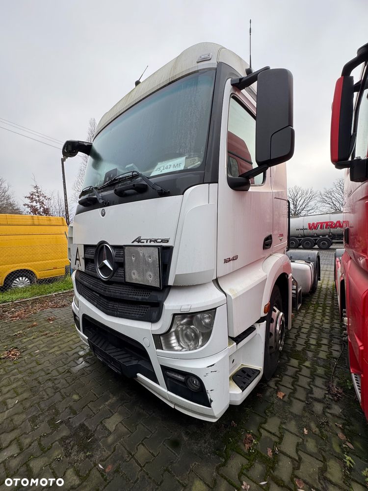 Mercedes-Benz Actros - 2