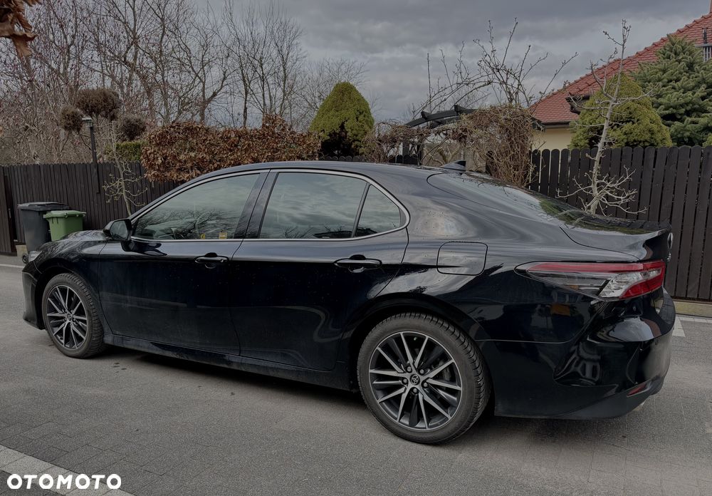 Toyota Camry 2.5 Hybrid Executive CVT - 3