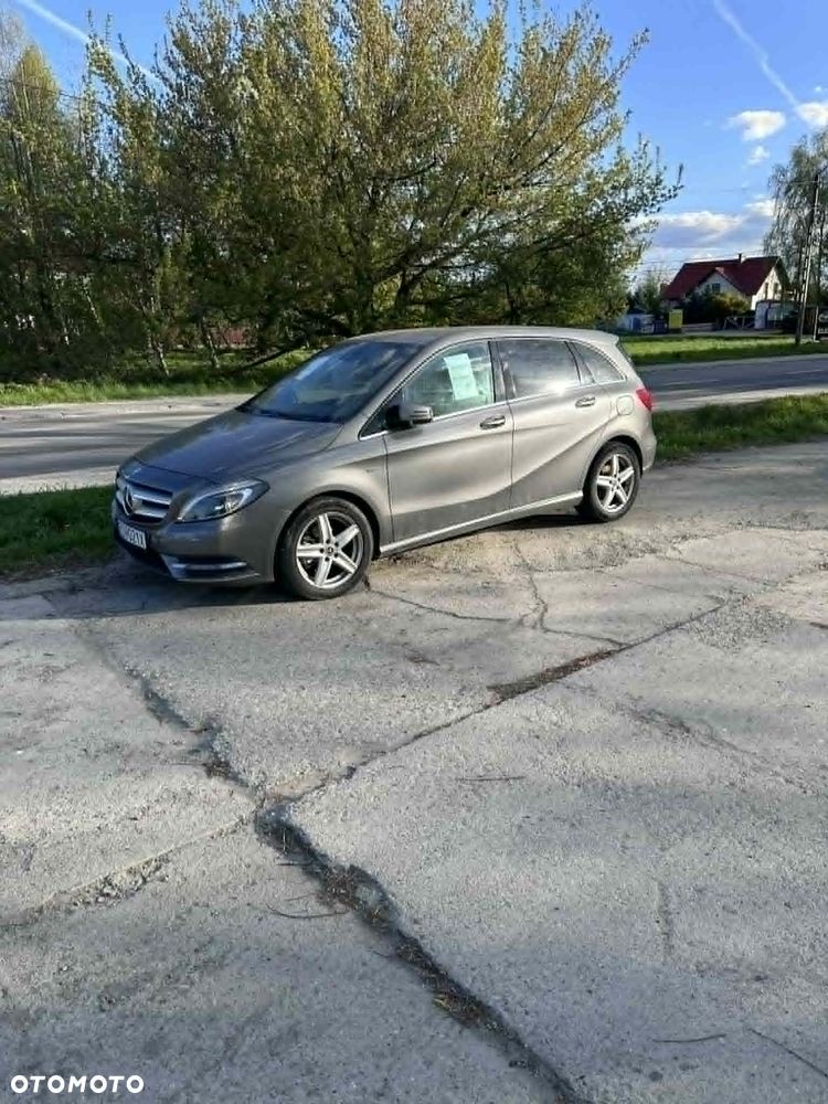 Mercedes-Benz Klasa B - 16