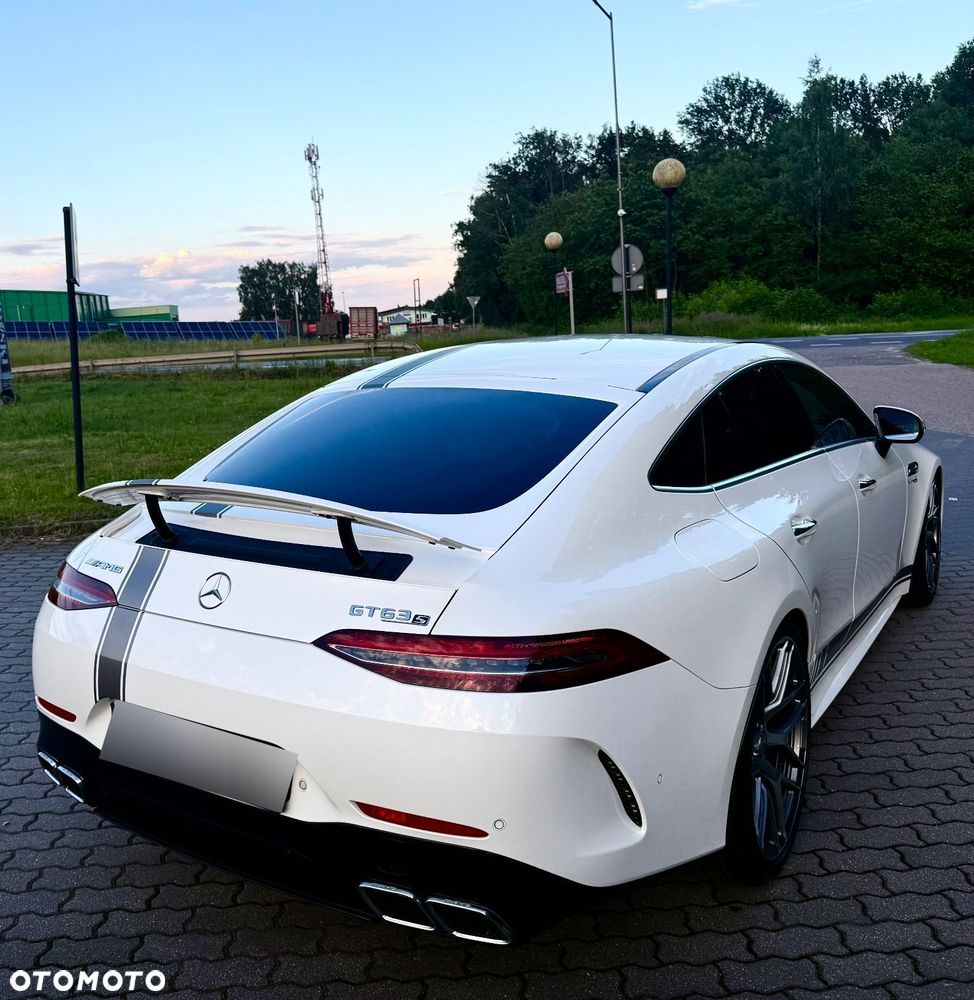 Mercedes-Benz AMG GT - 6