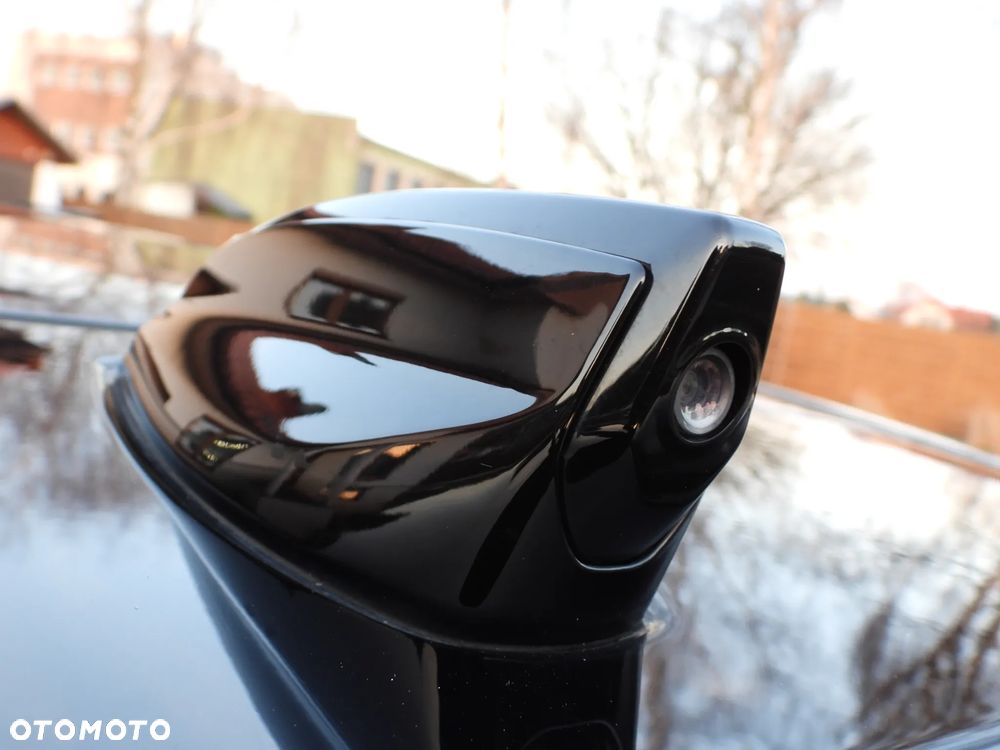 Land Rover Discovery Sport D165 Dynamic SE - 32