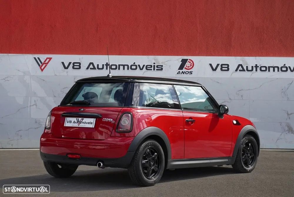 MINI 3 Portas Cooper D - 5