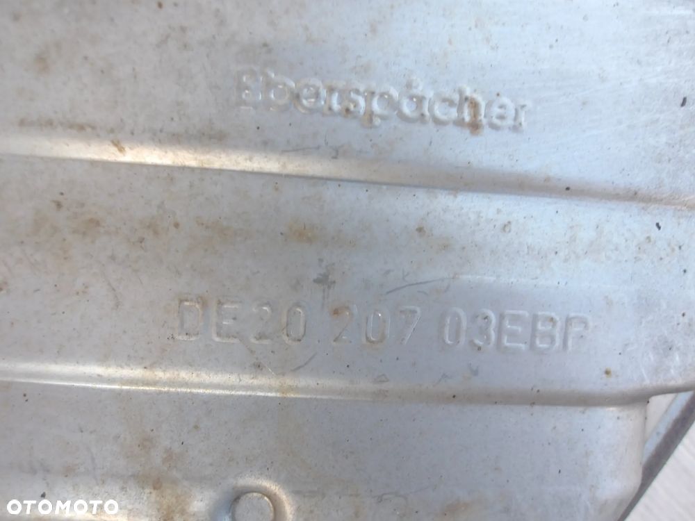 TLUMIK WYDECH AUDI A4 B8 TFSI 8K0253611J - 4