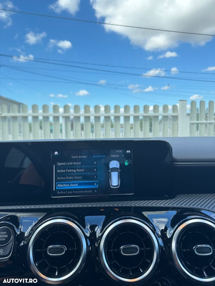 Mercedes-Benz CLA 180 d Shooting Brake - 20