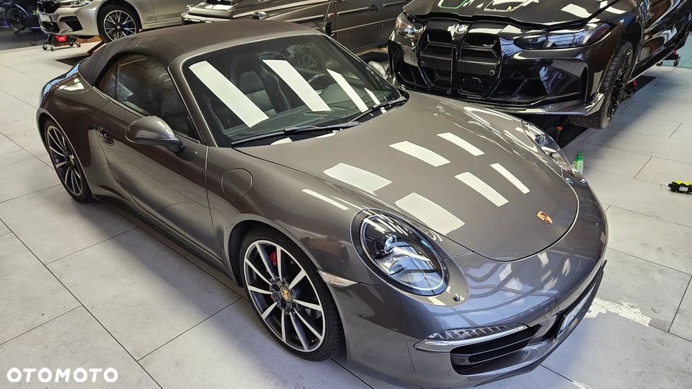 Porsche 911 Carrera 4S PDK - 14