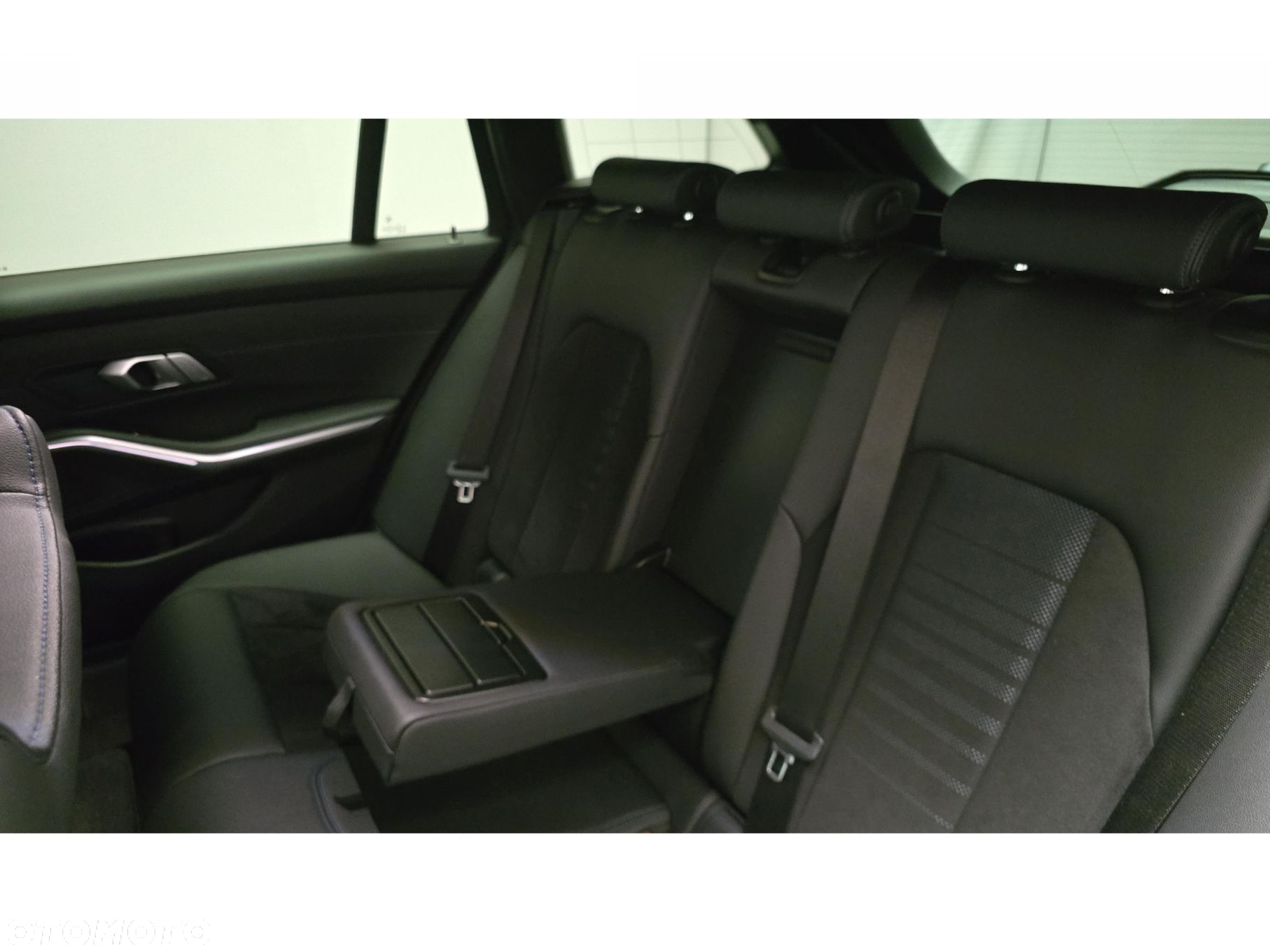 BMW Seria 3 - 23