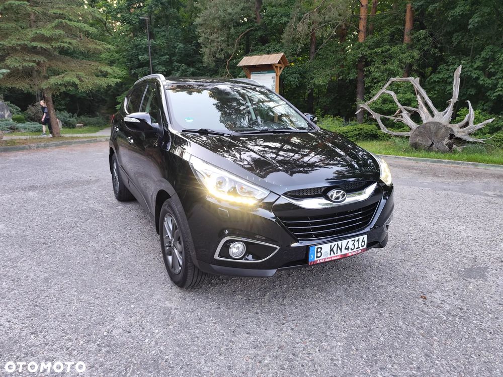 Hyundai ix35 1.7 CRDi 2WD blue Finale Gold - 15