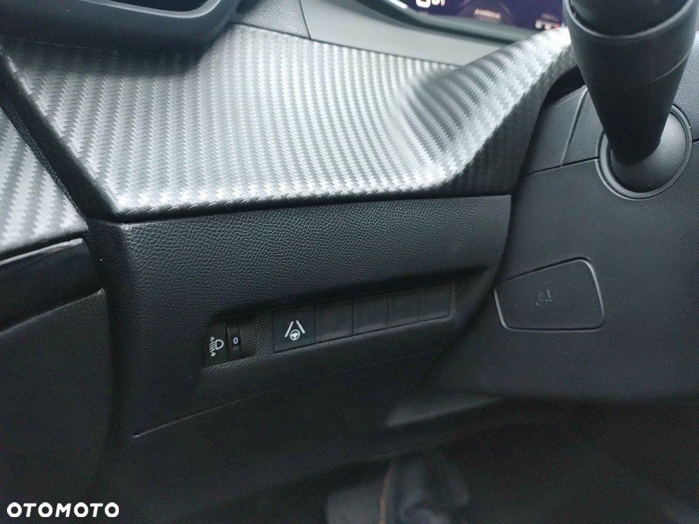 Peugeot 2008 1.2 PureTech Allure S&S EAT8 - 22
