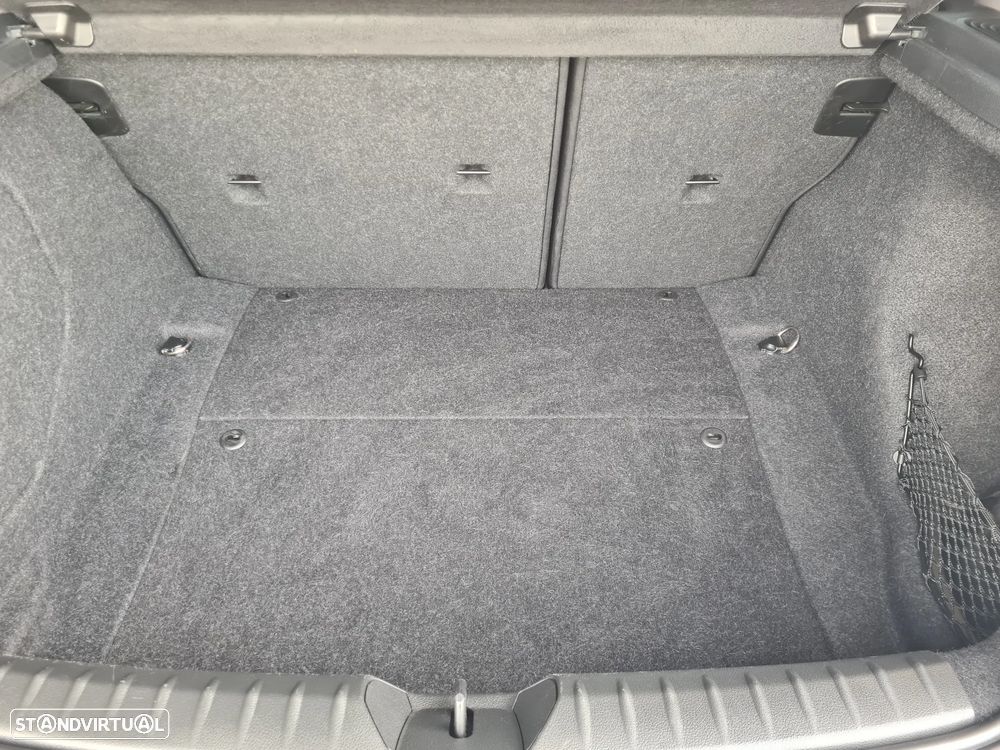 BMW 116 d EDynamics Advantage - 27