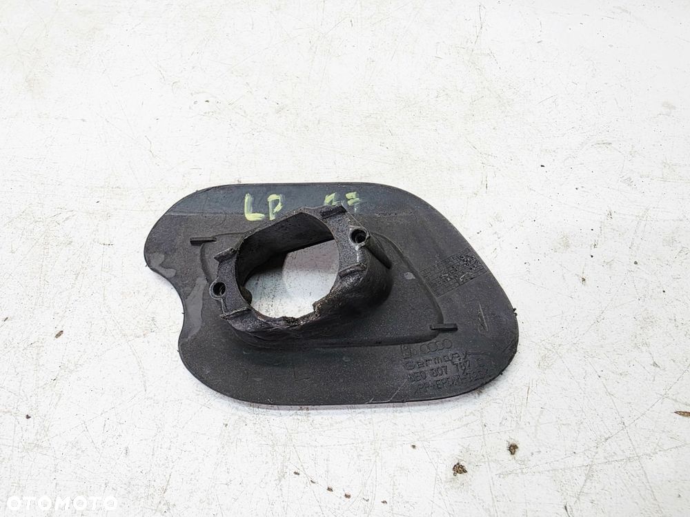 UCHWYT MOCOWANIE SPRYSKIWACZA REFLEKTORA LEWY AUDI A4 B7 8E0807787C - 3