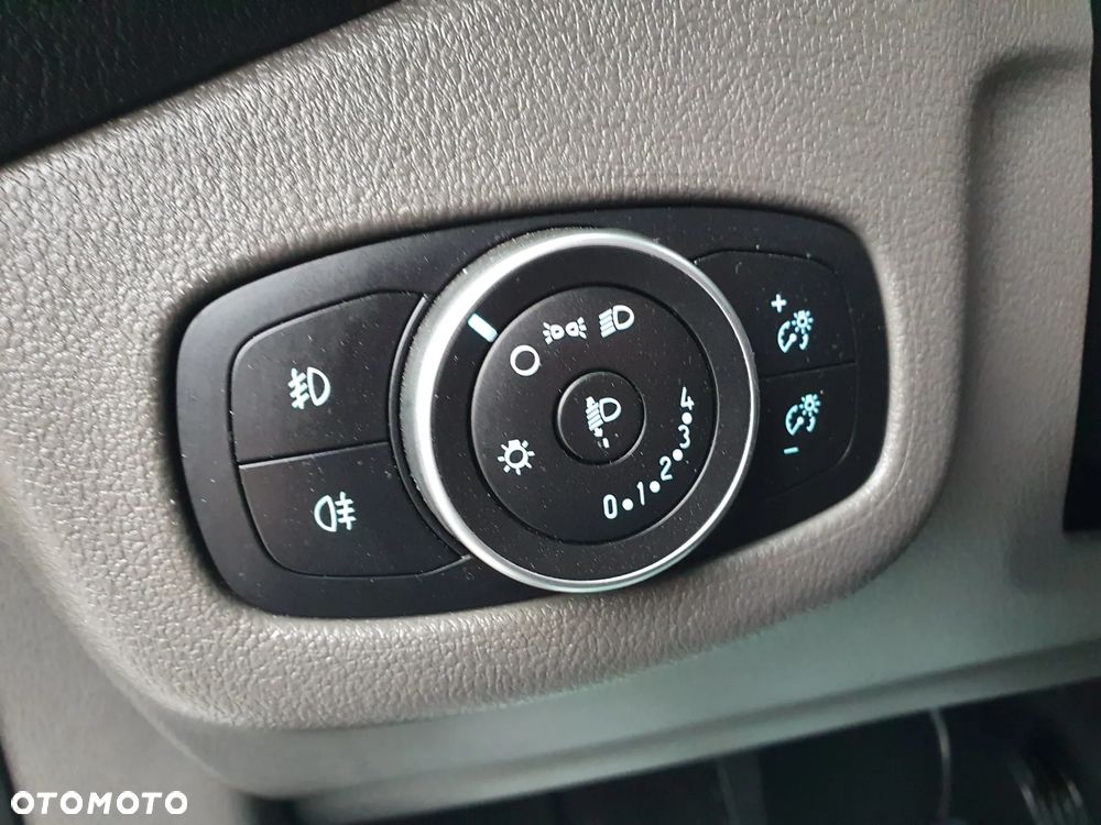 Ford Tourneo Connect 1.5 EcoBlue Active - 17