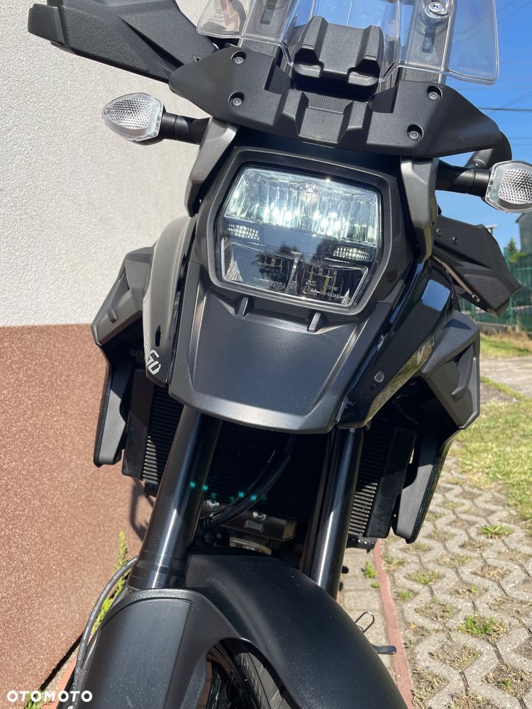 Suzuki DL - 3