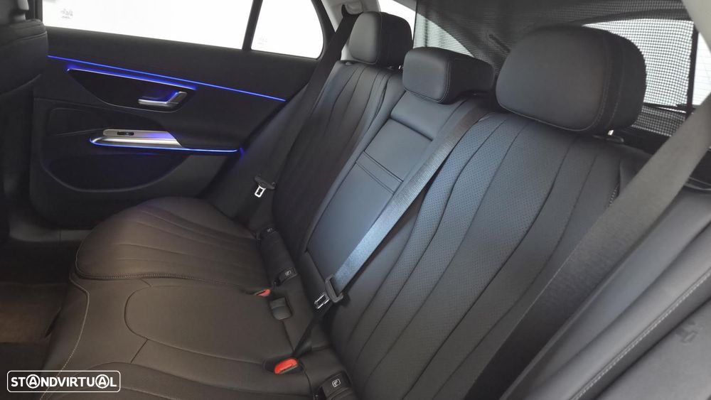 Mercedes-Benz E 300 de 4Matic All-Terrain - 14