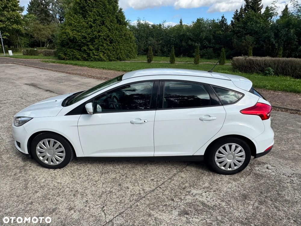 Ford Focus 1.5 TDCi Trend - 6