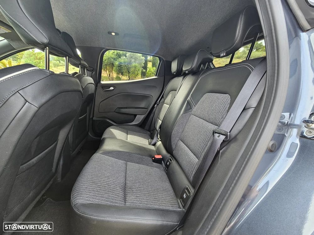 Renault Clio 1.0 TCe Techno - 17