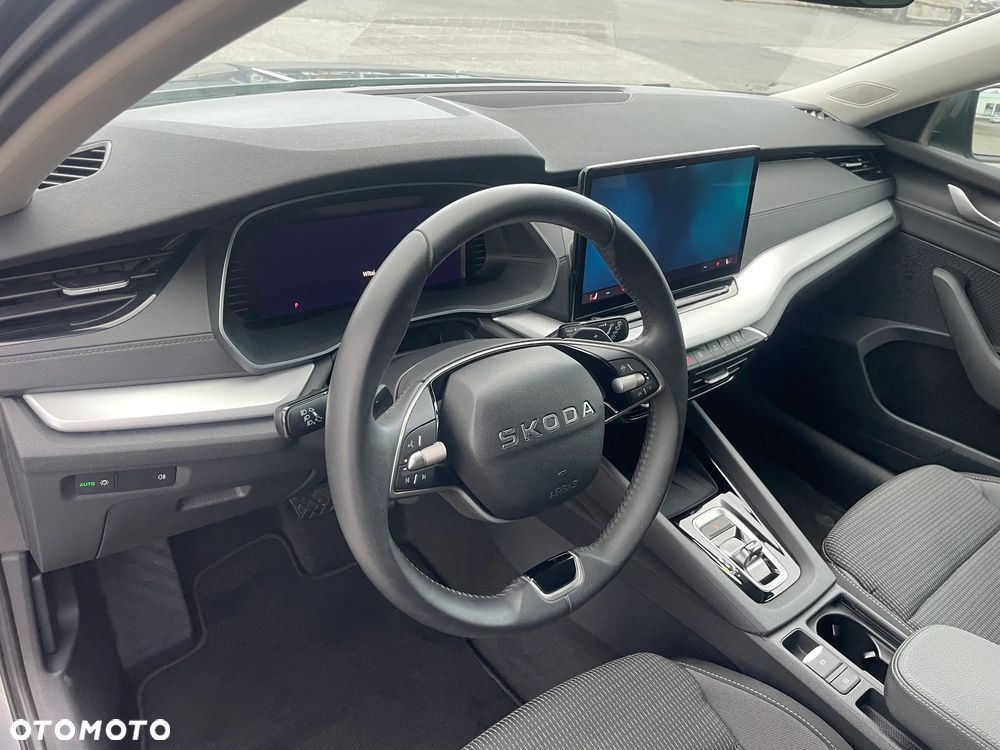 Skoda Octavia 2.0 TDI DSG Selection - 22