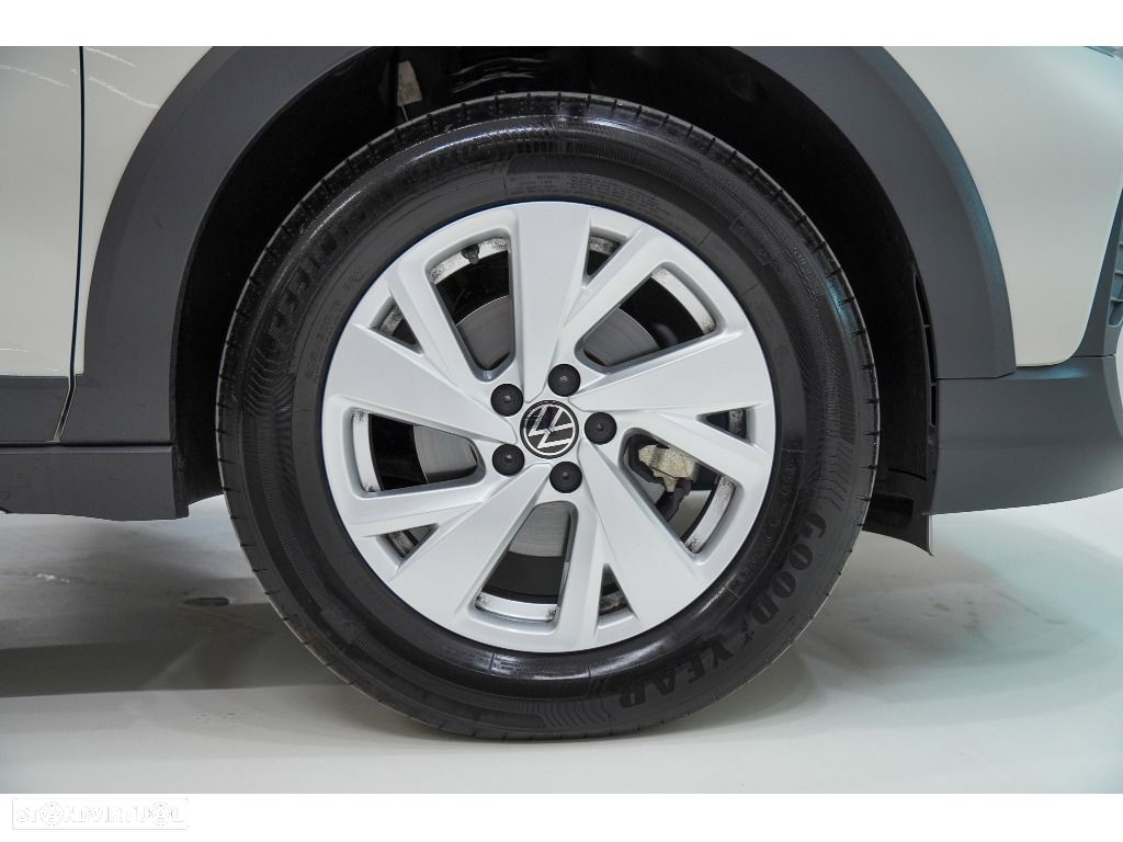 VW T-Roc - 13