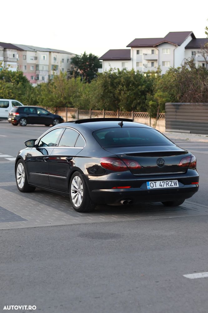 Volkswagen Passat CC 2.0 TDI DPF DSG - 2