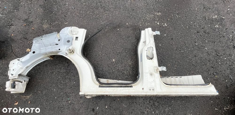 ĆWIARTKA PRÓG PRAWA LEWA VW TRANSPORTER T5 DOPEL KABINA DOKA DUBEL KABINA DOUBLE CAB - 1