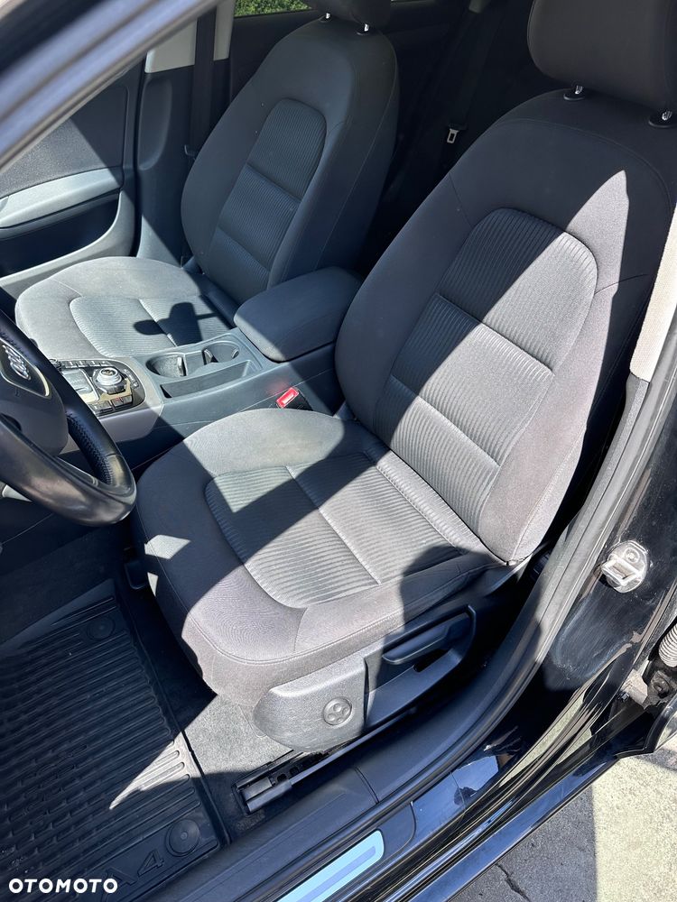 Audi A4 Avant 2.0 TDI DPF clean diesel multitronic Attraction - 19