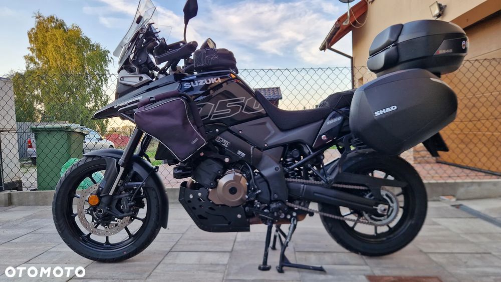 Suzuki DL - 17