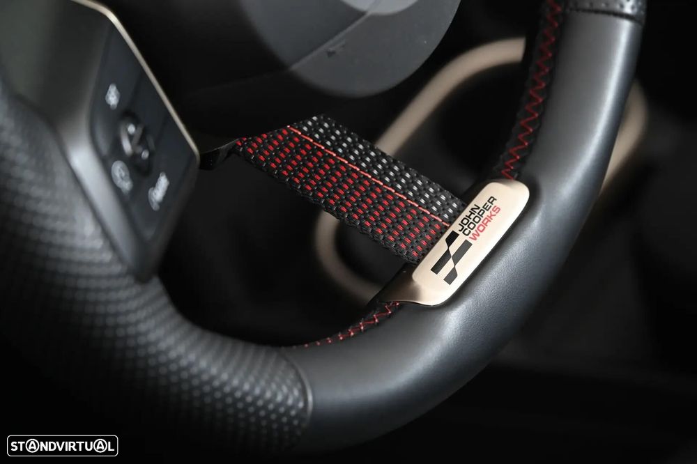 MINI Cabrio C JCW M - 33