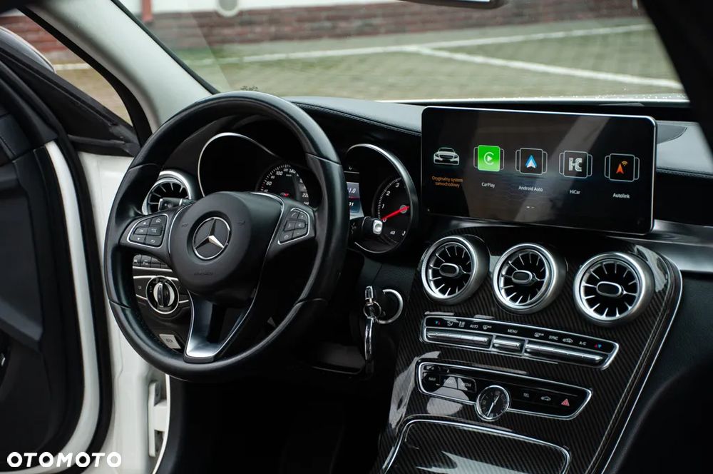Mercedes-Benz Klasa C 200 7G-TRONIC AMG Line - 5