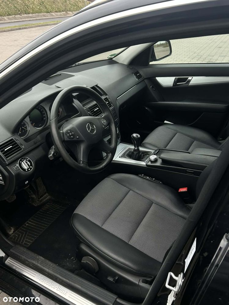 Mercedes-Benz Klasa C 200 Kompressor Avantgarde - 8