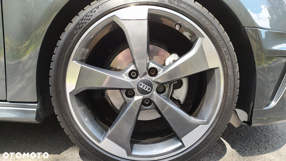 Audi A3 Sportback 2.0 TDI S tronic S line Sportpaket - 5