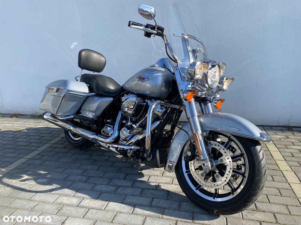 Harley-Davidson Touring Road King - 2